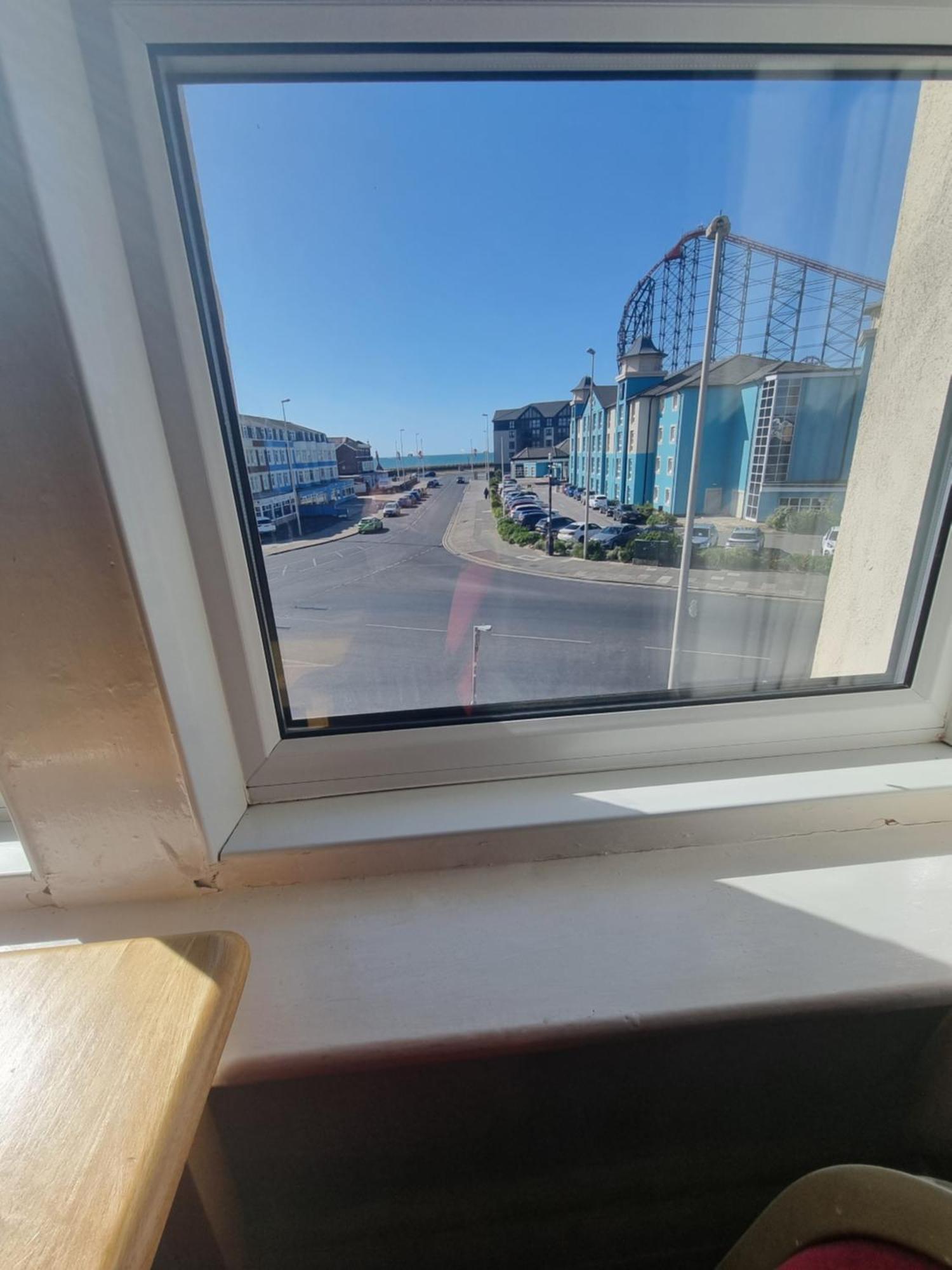 Henson Hotel Pleasure Beach Блекпул Стая снимка