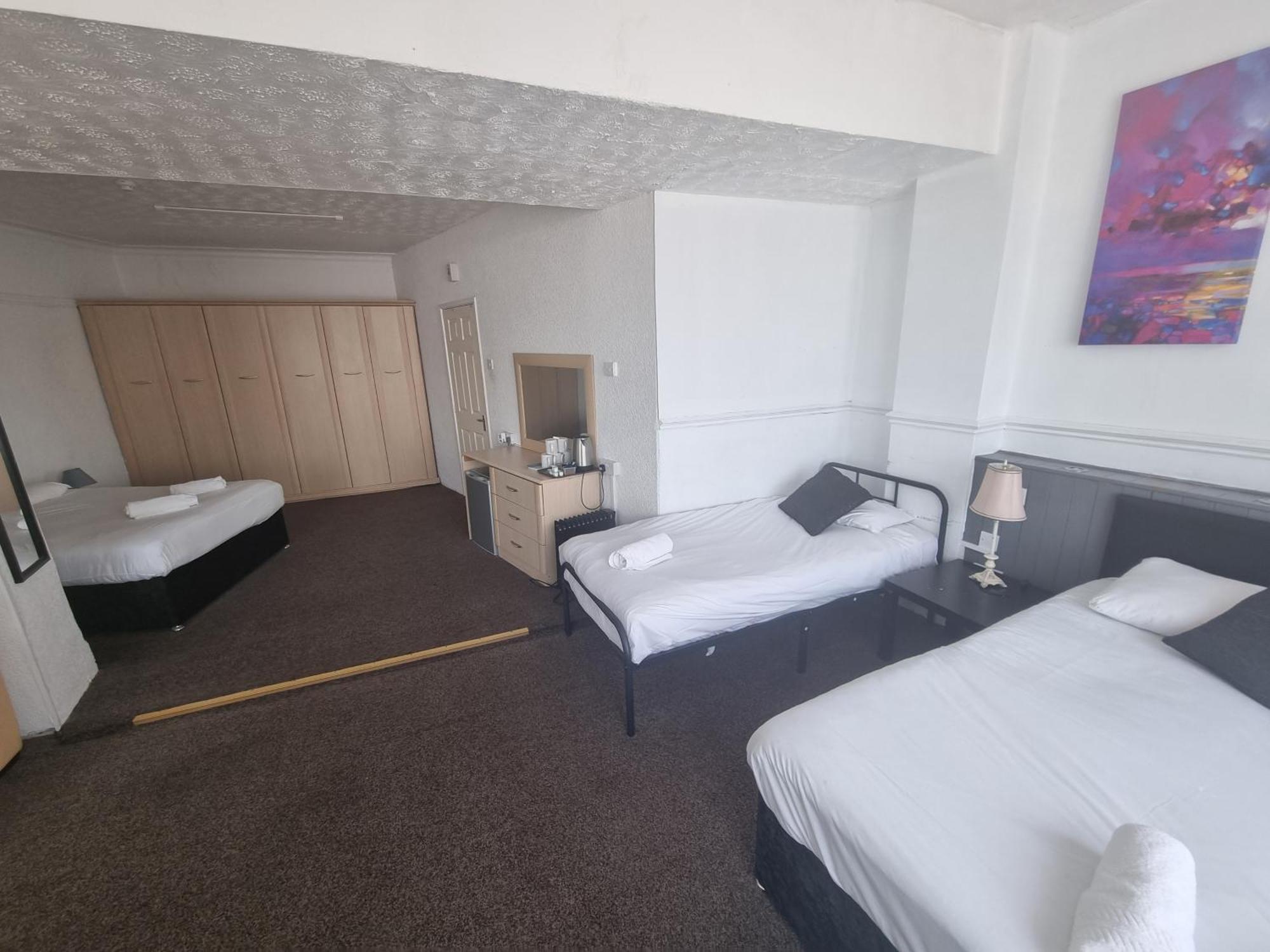 Henson Hotel Pleasure Beach Блекпул Стая снимка